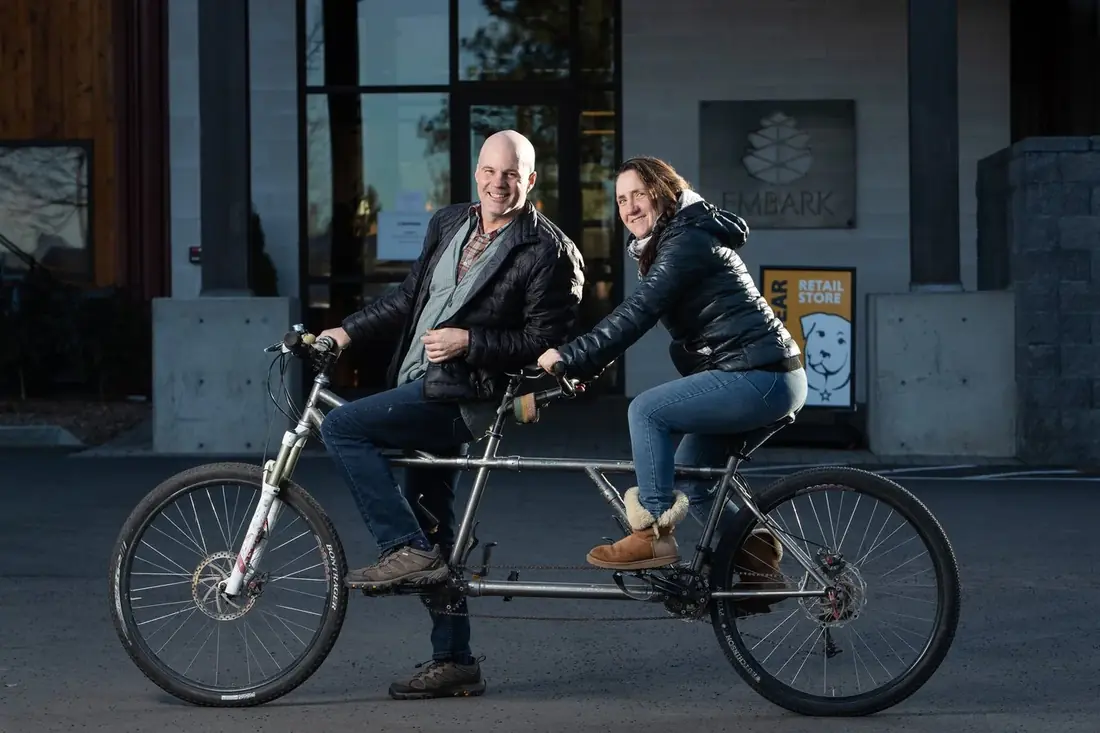 PIE co-founders Jamie Bianchini and Cristina Morales on a tandem bicycle in Bend, Oregon